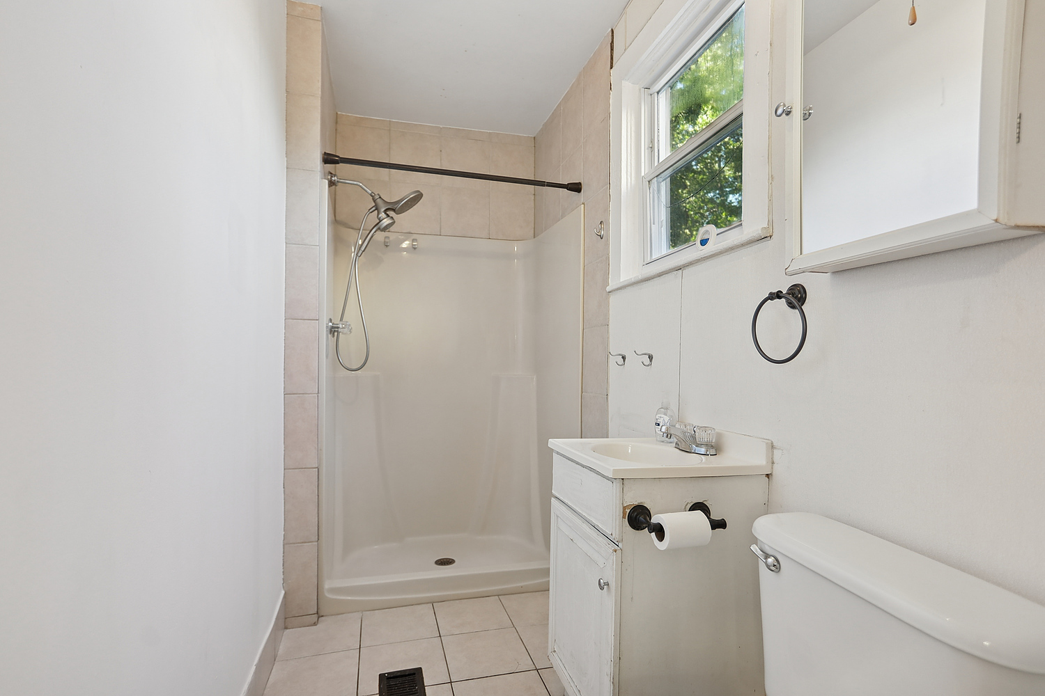 906 State Street, Lemont, IL 60439