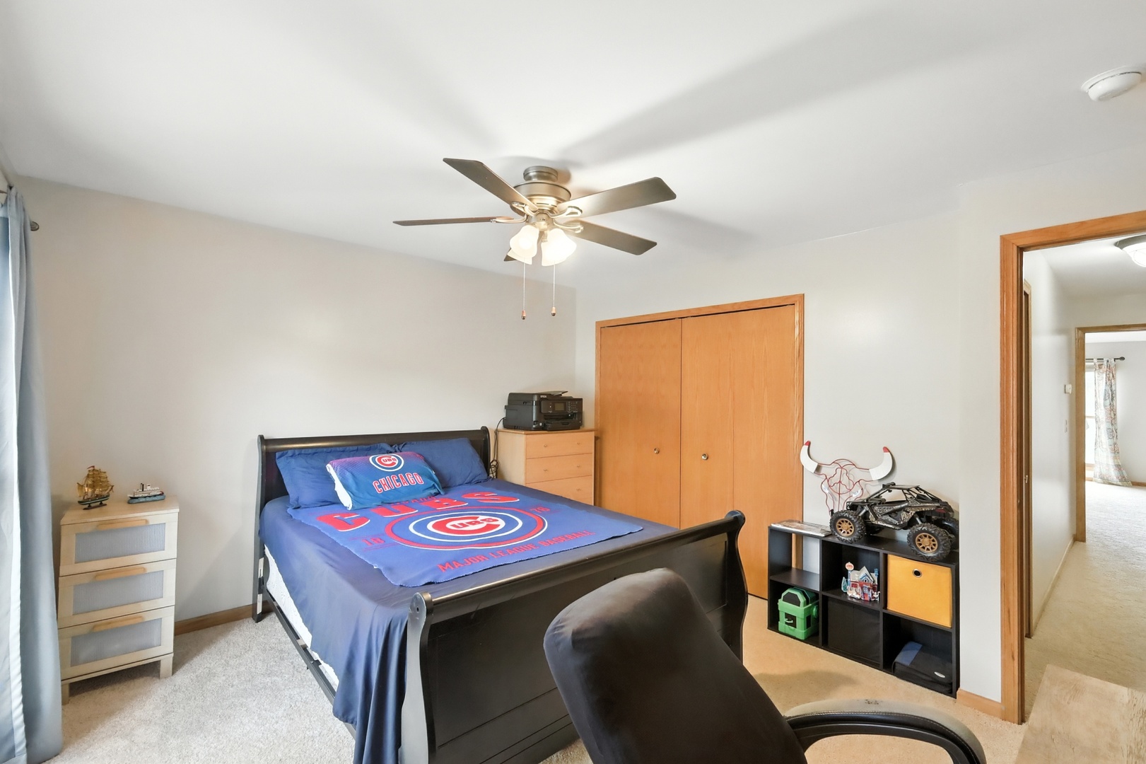 1449 Whitespire Court, Naperville, IL 60565