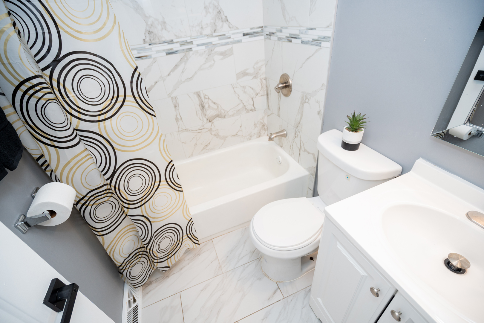 16551 Plymouth Drive, Markham, IL 60428