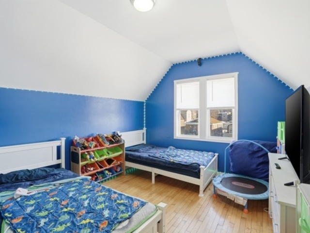 7118 S Indiana Avenue, Chicago, IL 60619