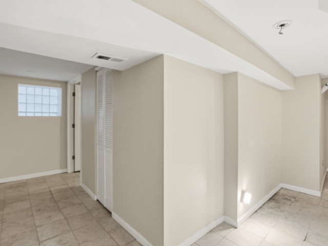 7118 S Indiana Avenue, Chicago, IL 60619