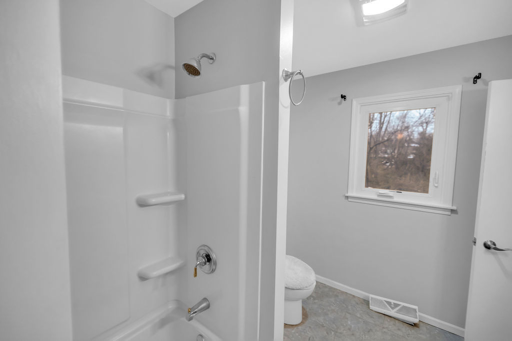 3309 Ferris Drive, Decatur, IL 62521