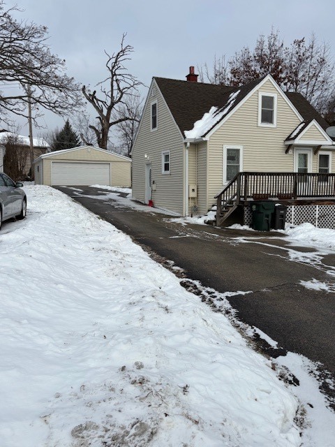 608 Mohawk Drive, Round Lake Heights, IL 60073