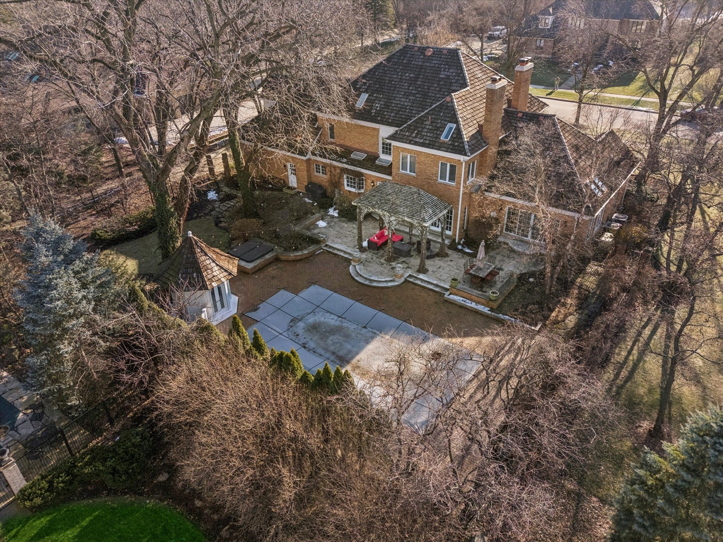 2266 Pebble Creek Drive, Lisle, IL 60532