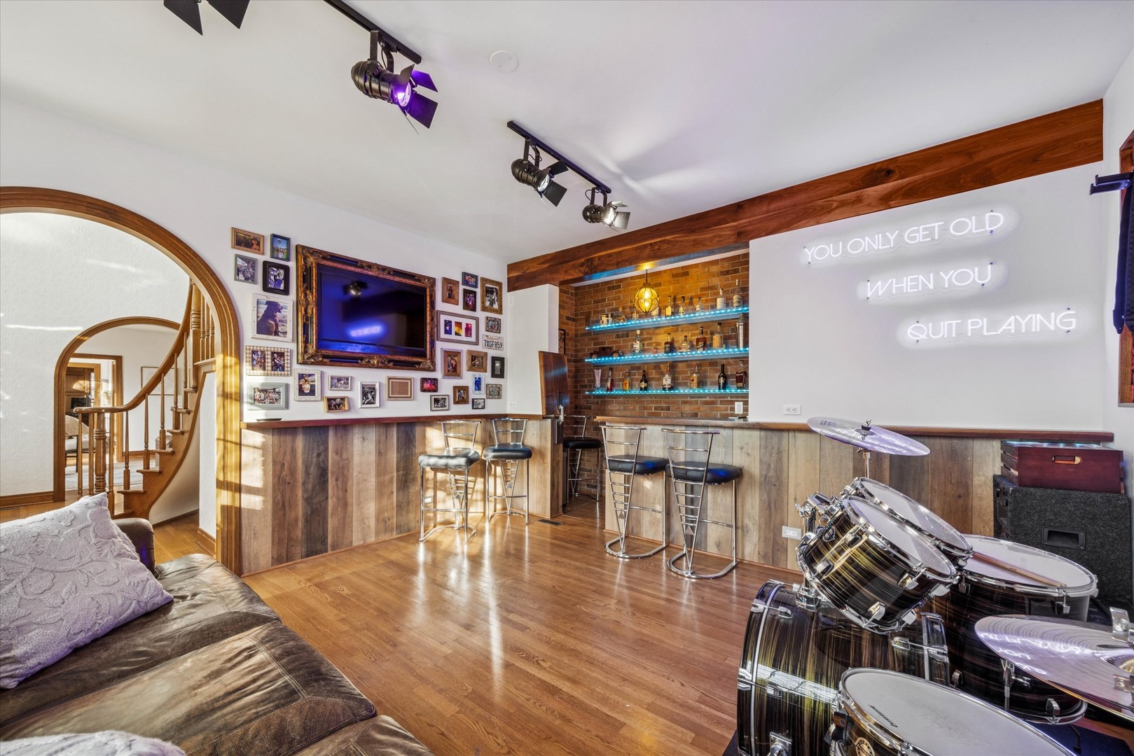 2266 Pebble Creek Drive, Lisle, IL 60532