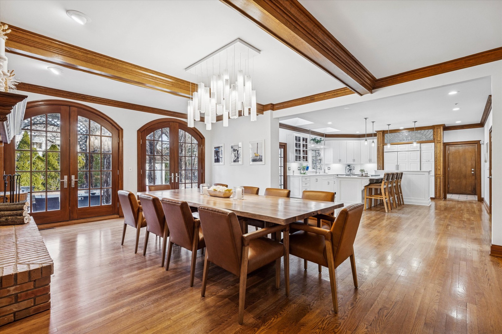 2266 Pebble Creek Drive, Lisle, IL 60532