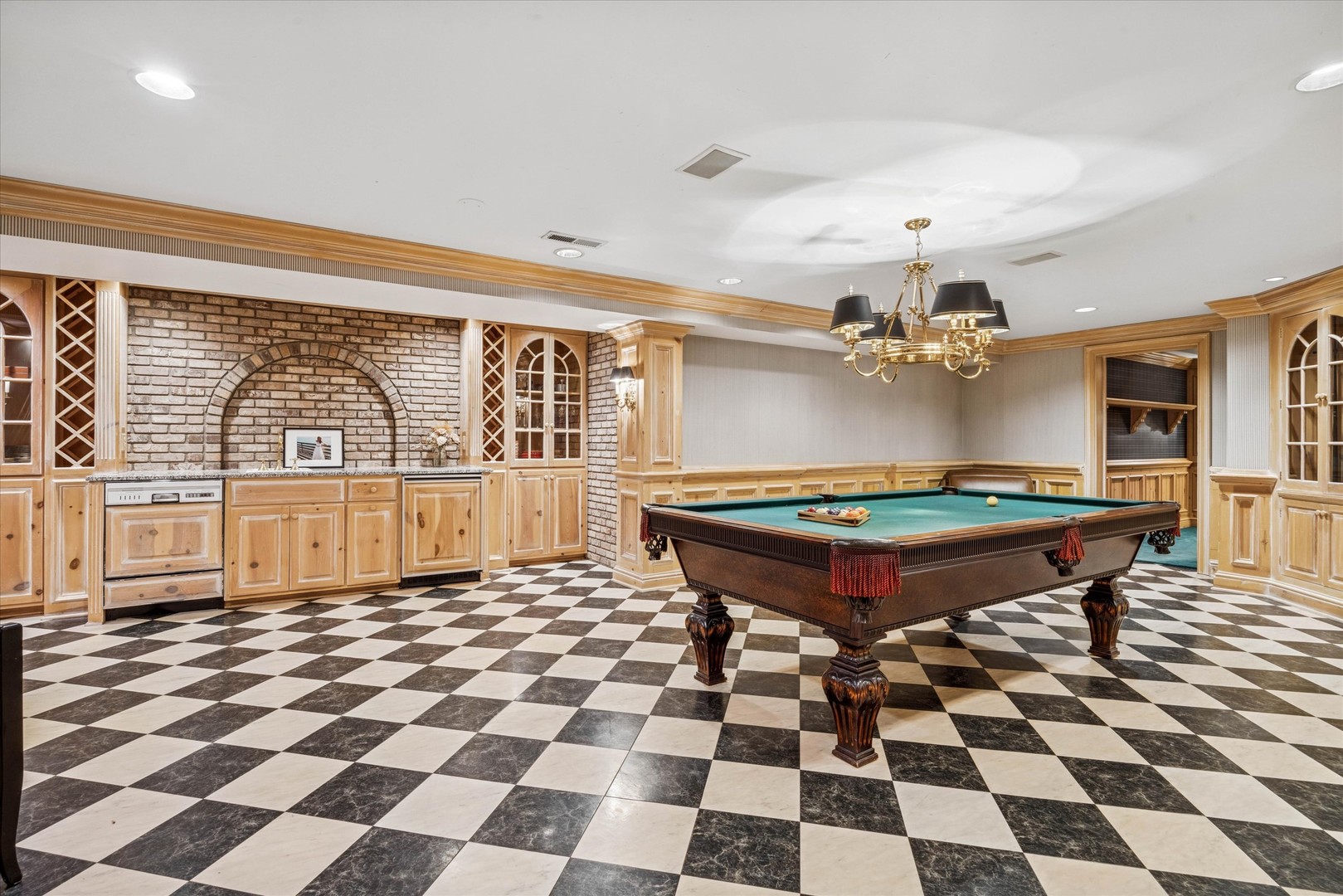 2266 Pebble Creek Drive, Lisle, IL 60532