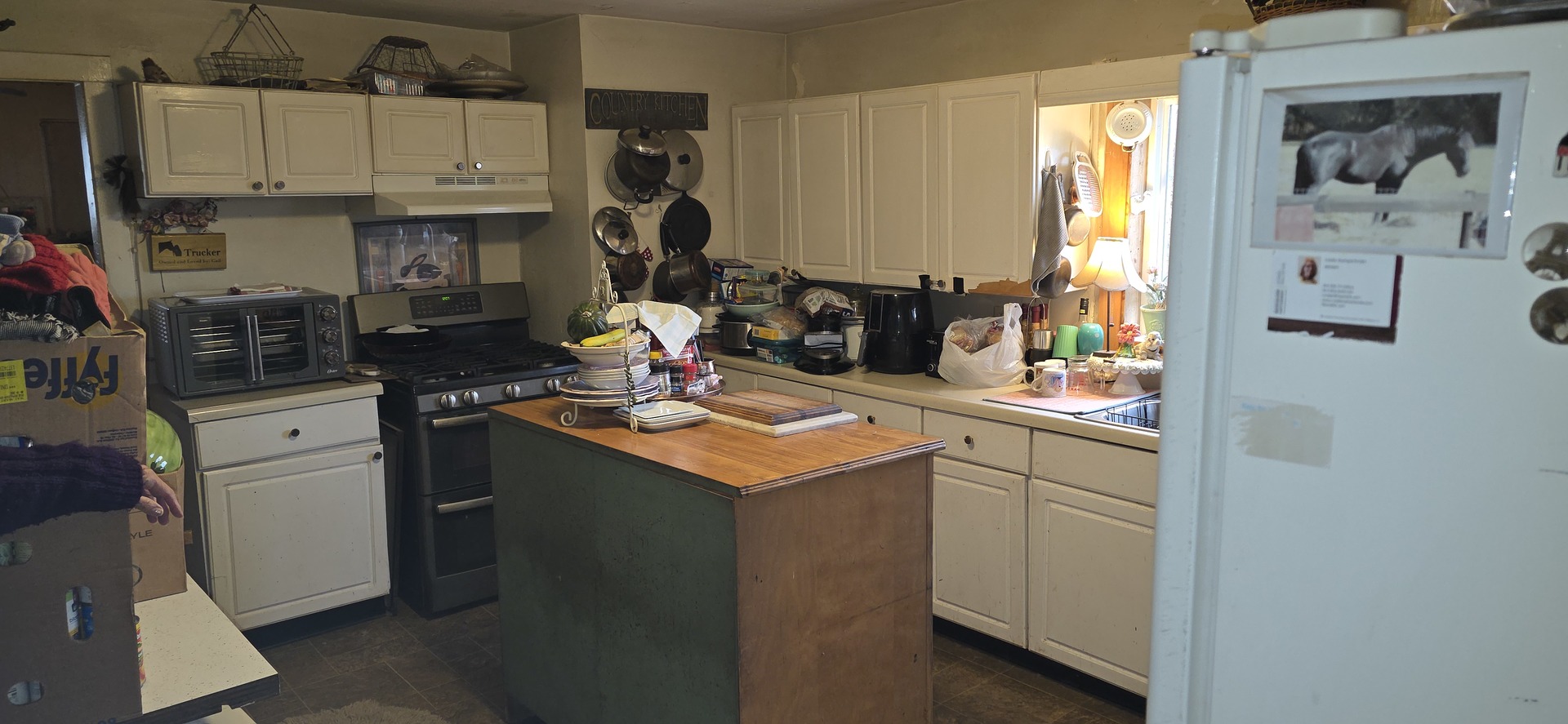 7304 Johnson Road, Hebron, IL 60034