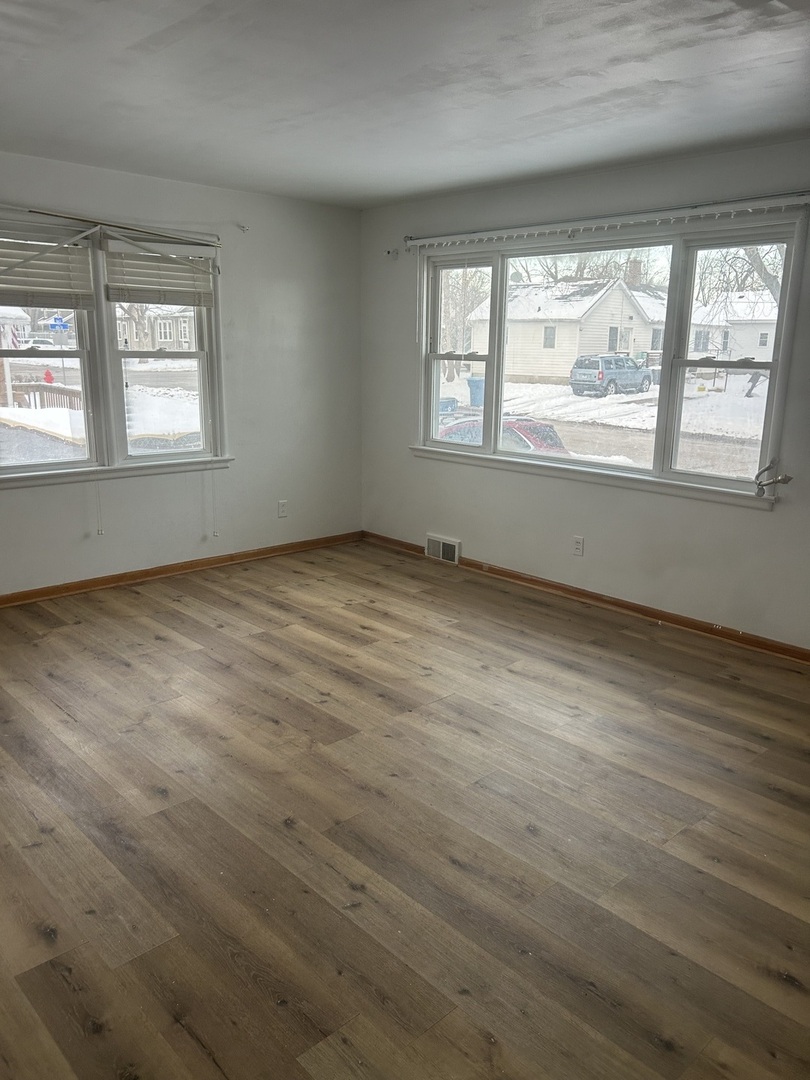 716 Henry Street, Peru, IL 61354