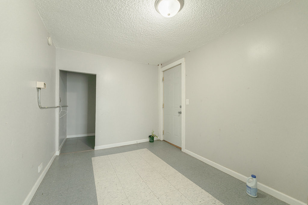 2629 Broadway Street, Blue Island, IL 60406