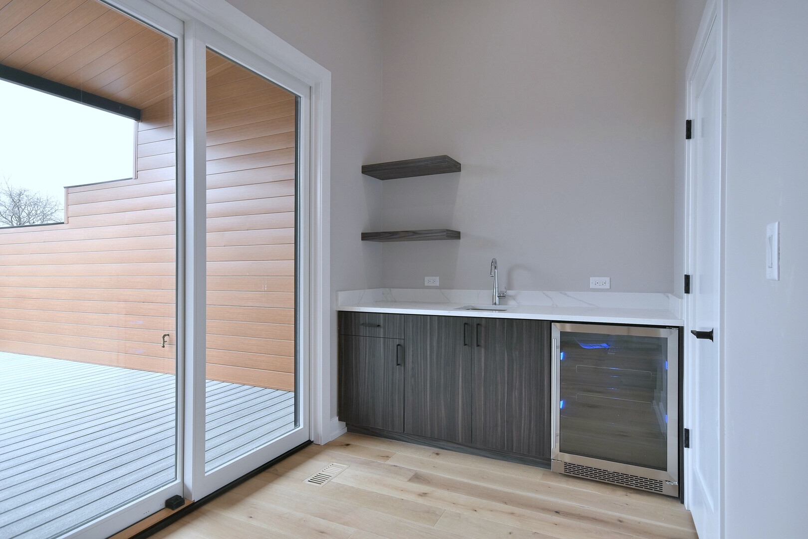 256 Addison Avenue, Elmhurst, IL 60126