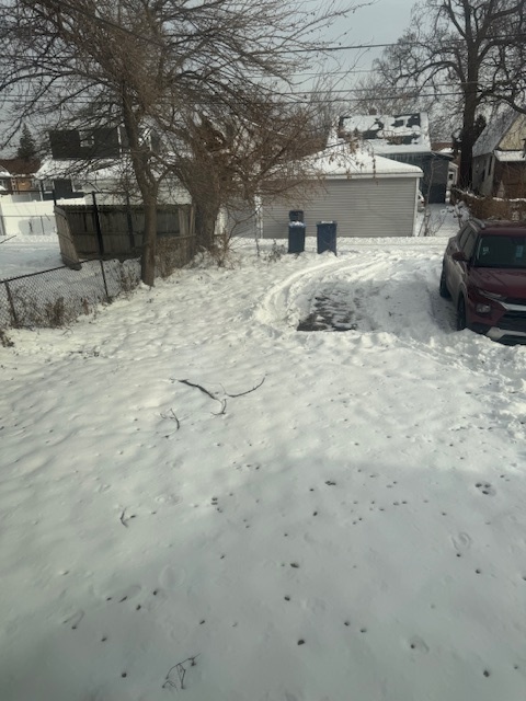 907 S 10th Avenue, Maywood, IL 60153