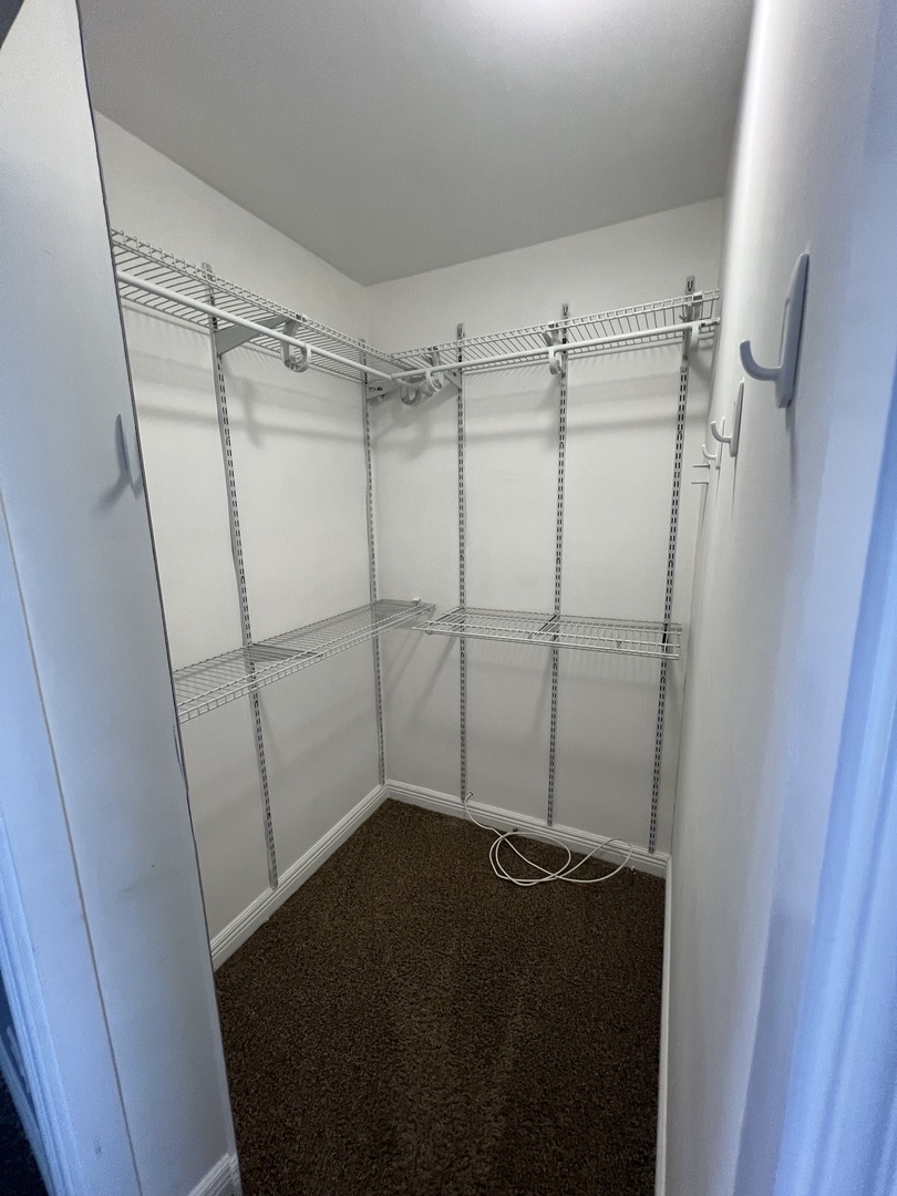 910 W Alleghany Drive #2A, Arlington Heights, IL 60004