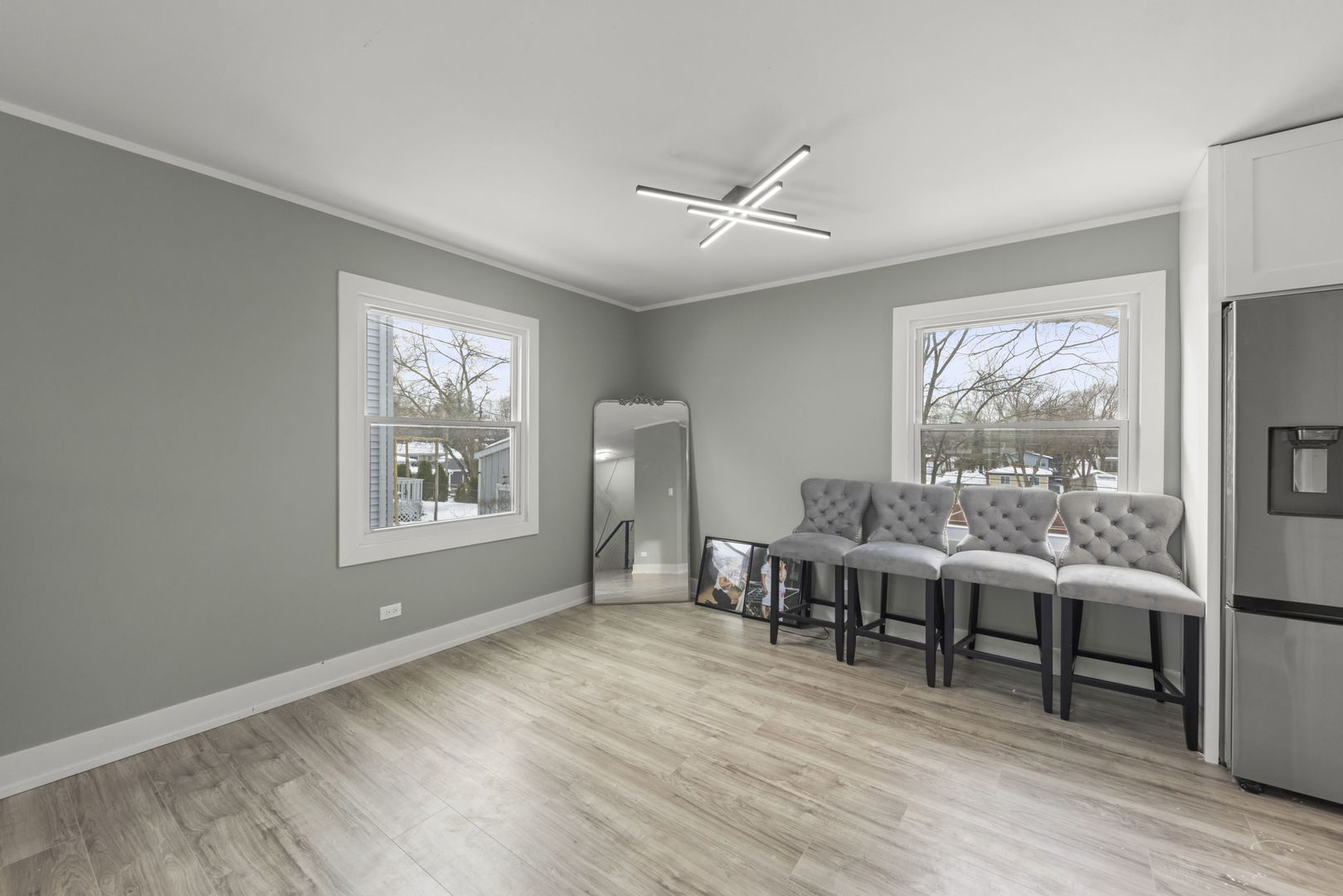 1364 Leslie Lane, Glendale Heights, IL 60139