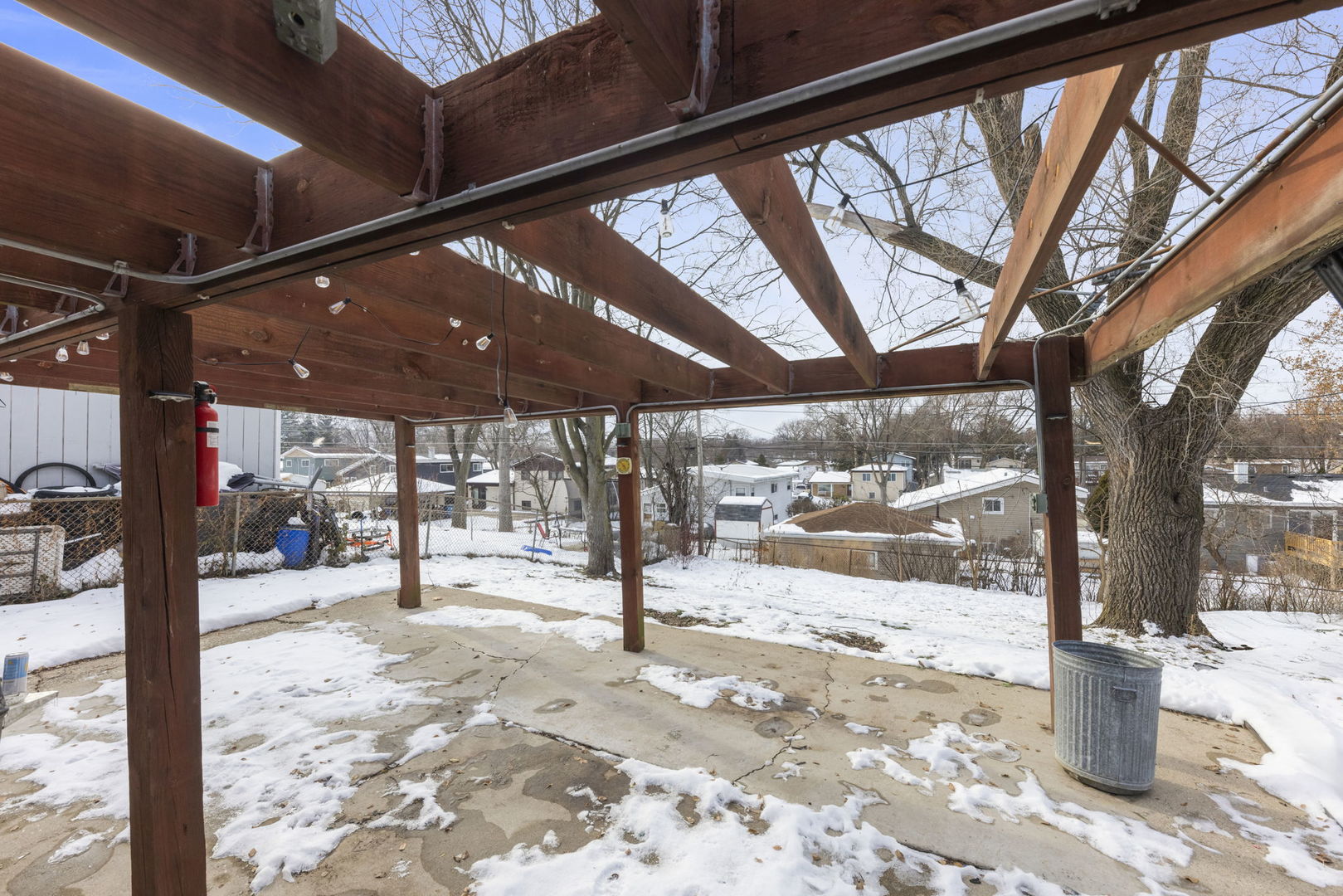 1364 Leslie Lane, Glendale Heights, IL 60139