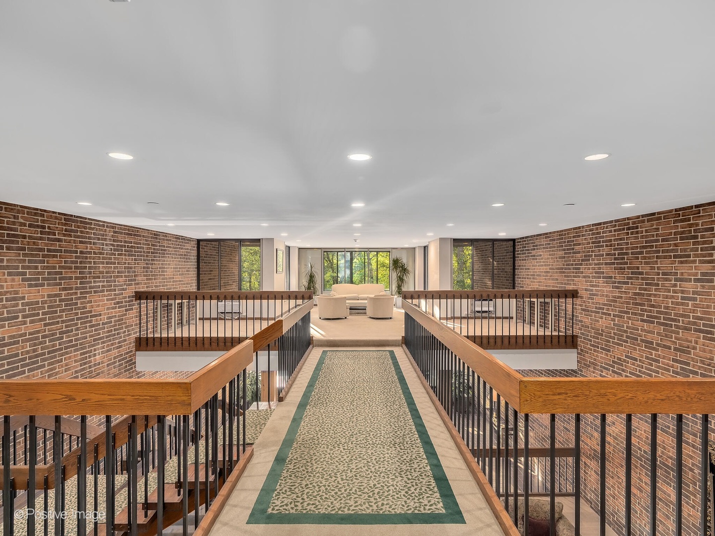 1401 Burr Oak Road #202B, Hinsdale, IL 60521