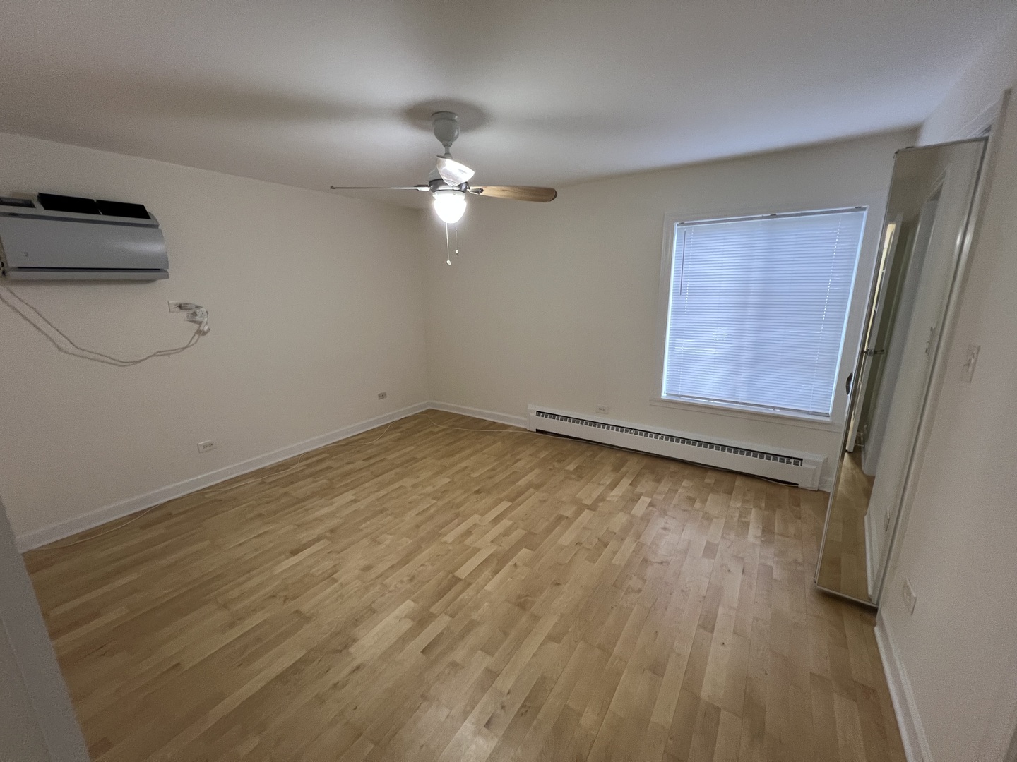 2426 N Kennicott Drive #1B, Arlington Heights, IL 60004