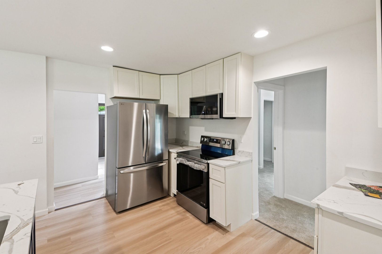 39161 N Holdridge Avenue, Beach Park, IL 60099