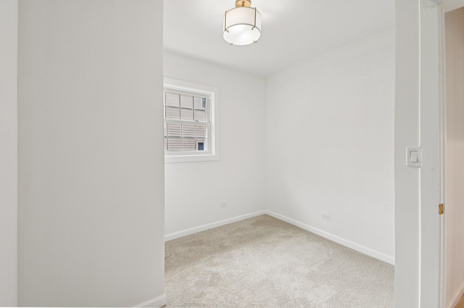 39161 N Holdridge Avenue, Beach Park, IL 60099