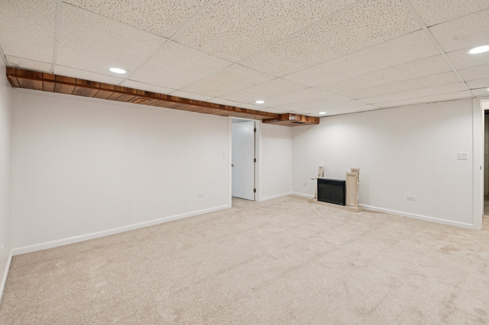 39161 N Holdridge Avenue, Beach Park, IL 60099