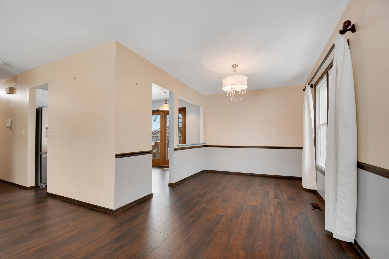 534 Cottonwood Circle, Bolingbrook, IL 60440