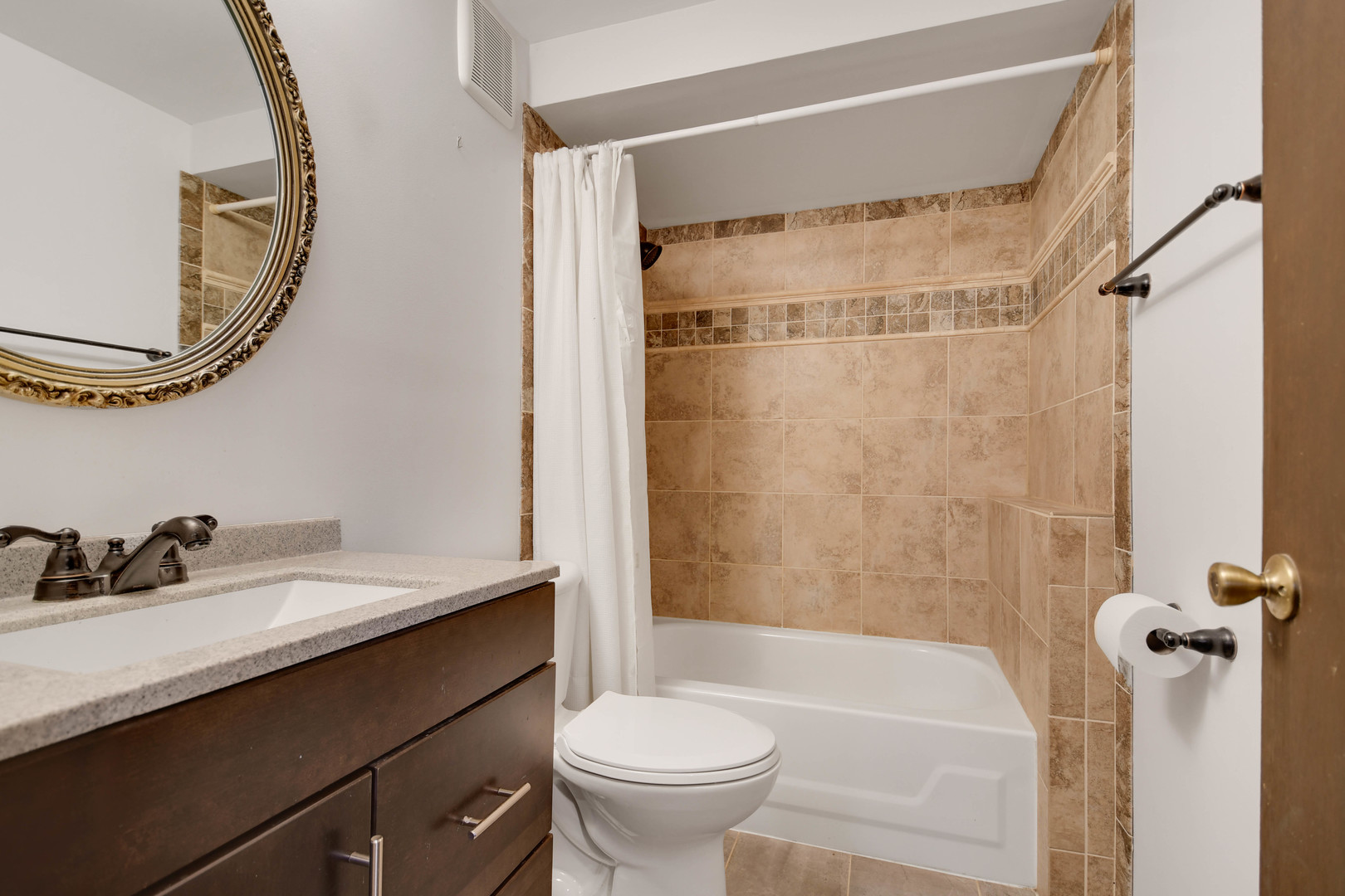 534 Cottonwood Circle, Bolingbrook, IL 60440