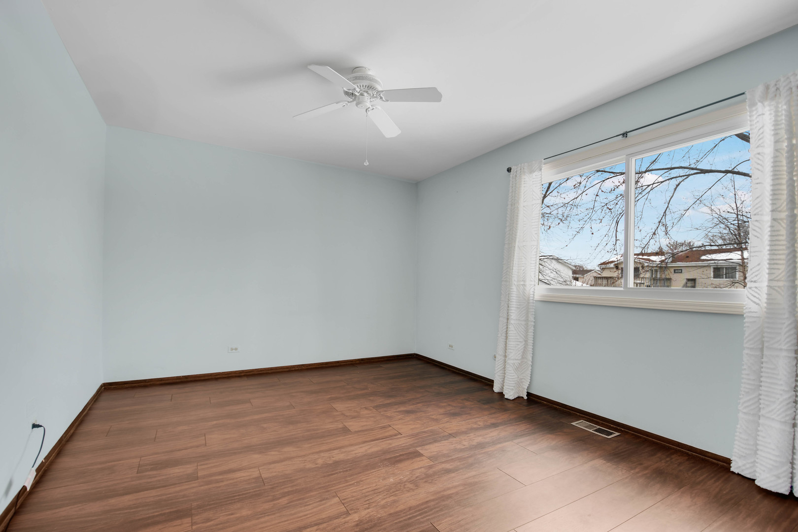 534 Cottonwood Circle, Bolingbrook, IL 60440