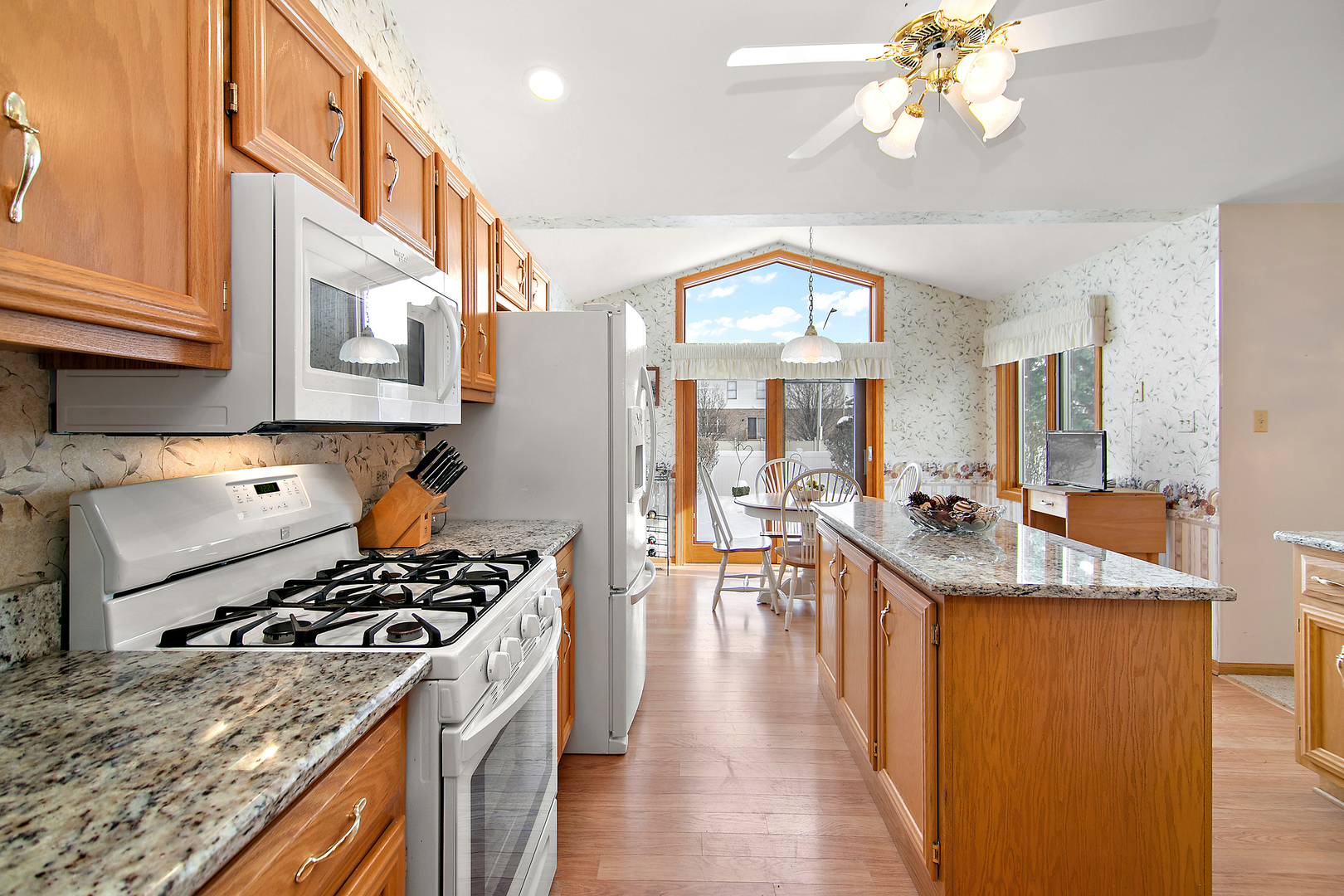 18227 Hummingbird Drive, Tinley Park, IL 60487