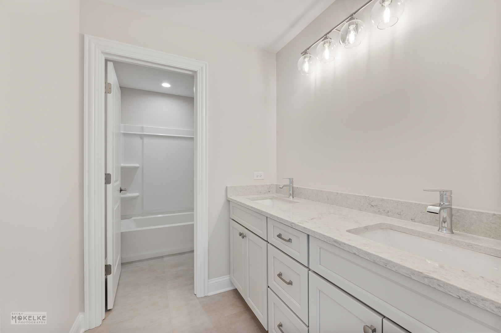 16514 S Mueller Circle, Plainfield, IL 60586