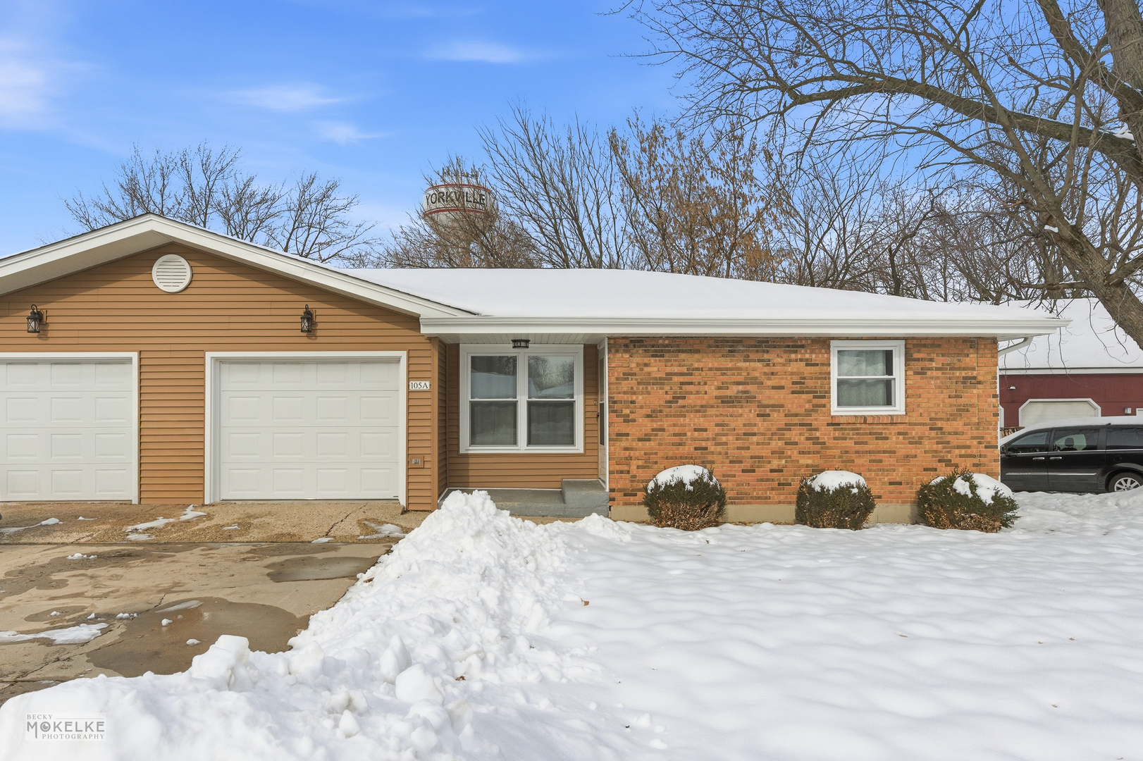 105 W Somonauk Street, Yorkville, IL 60560