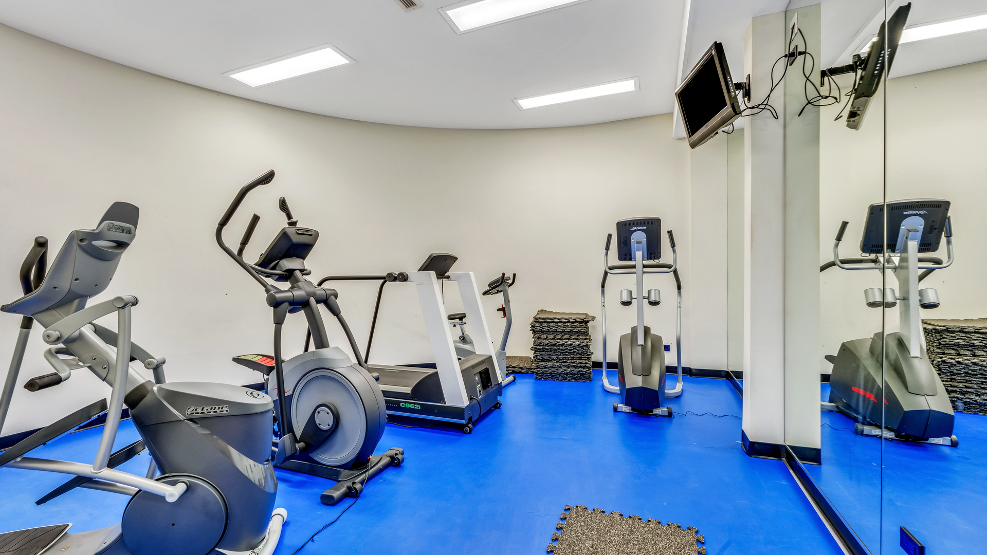 137 Singletree Road, Orland Park, IL 60467