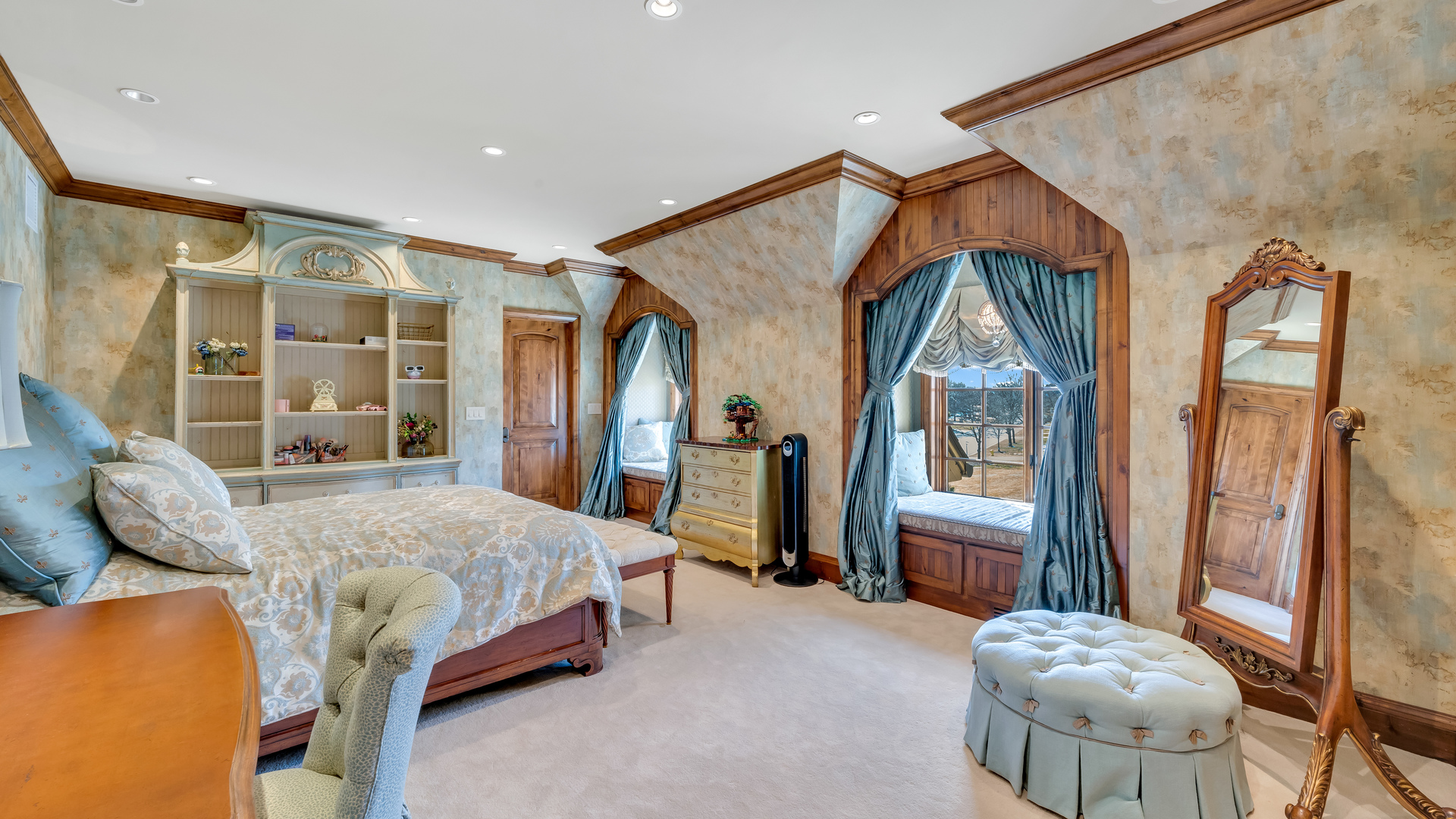 137 Singletree Road, Orland Park, IL 60467