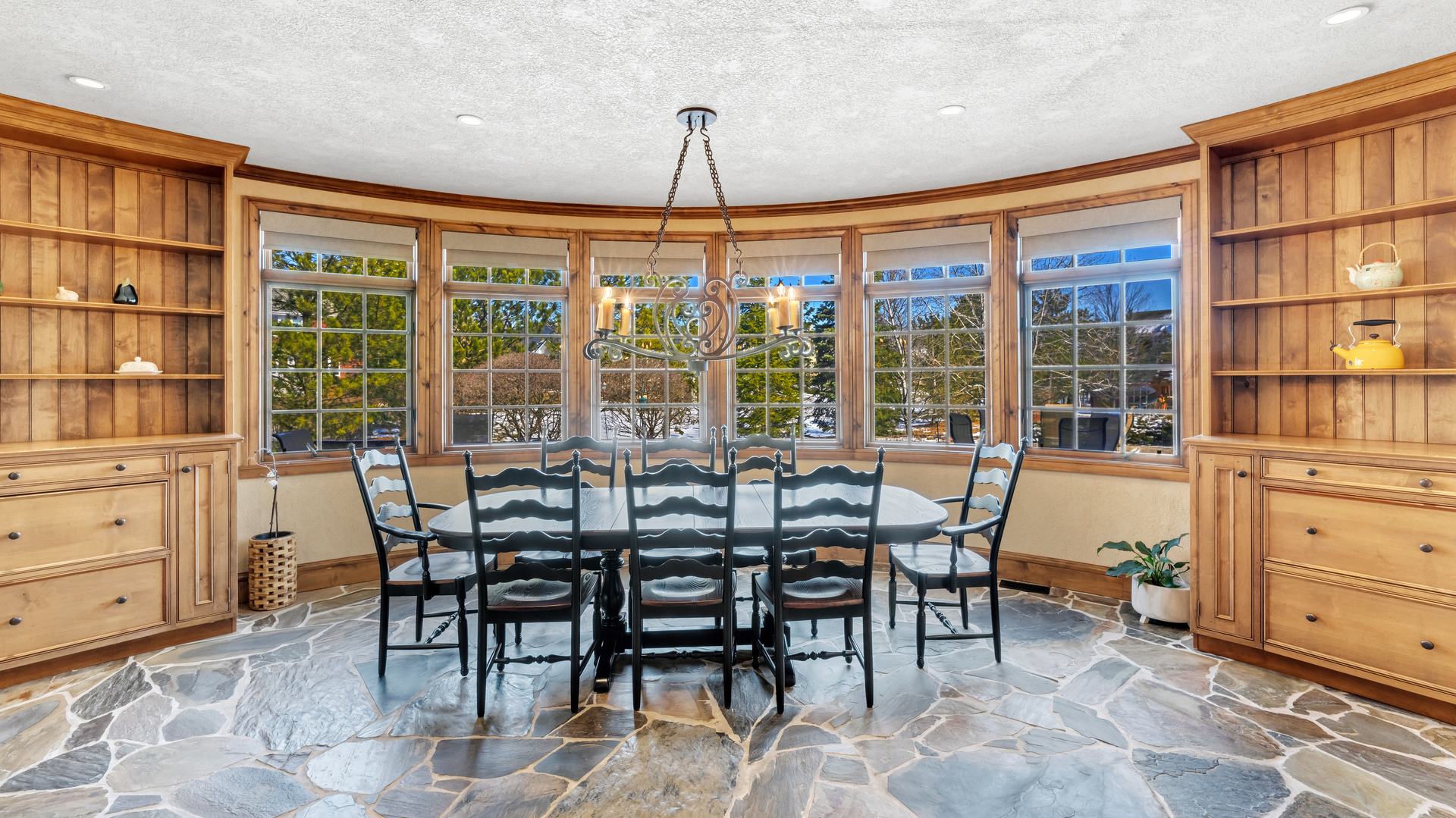 137 Singletree Road, Orland Park, IL 60467