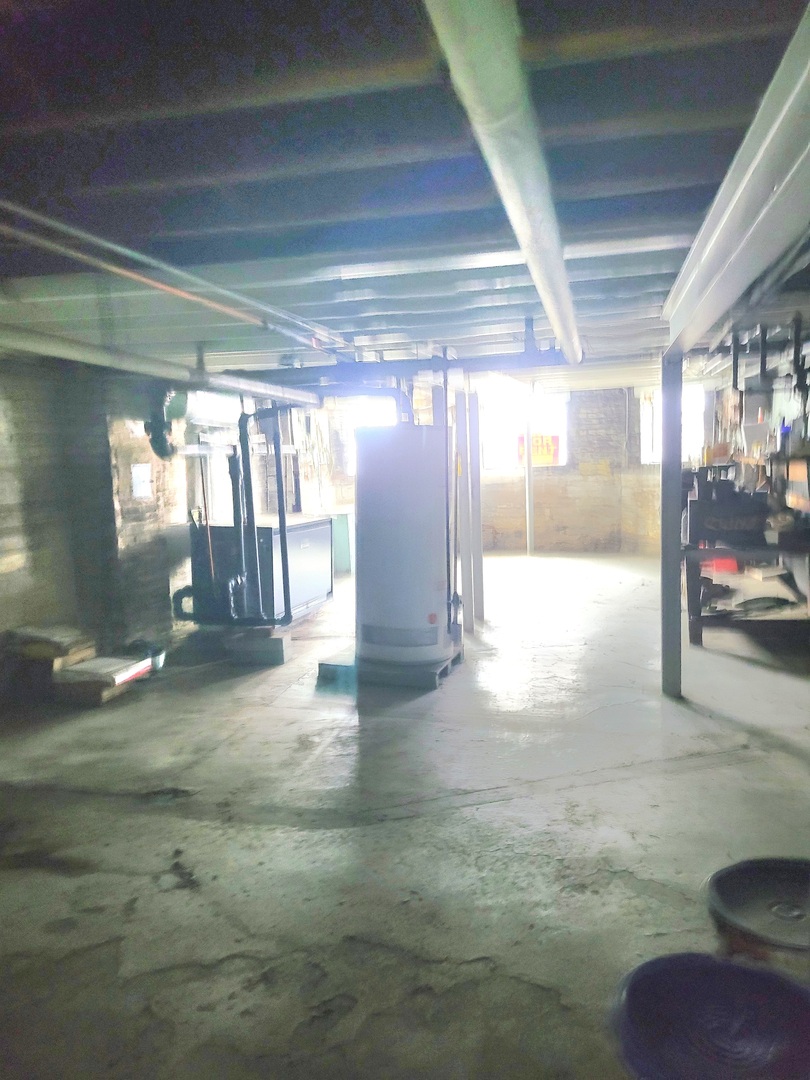 7731 S Cornell Avenue, Chicago, IL 60649