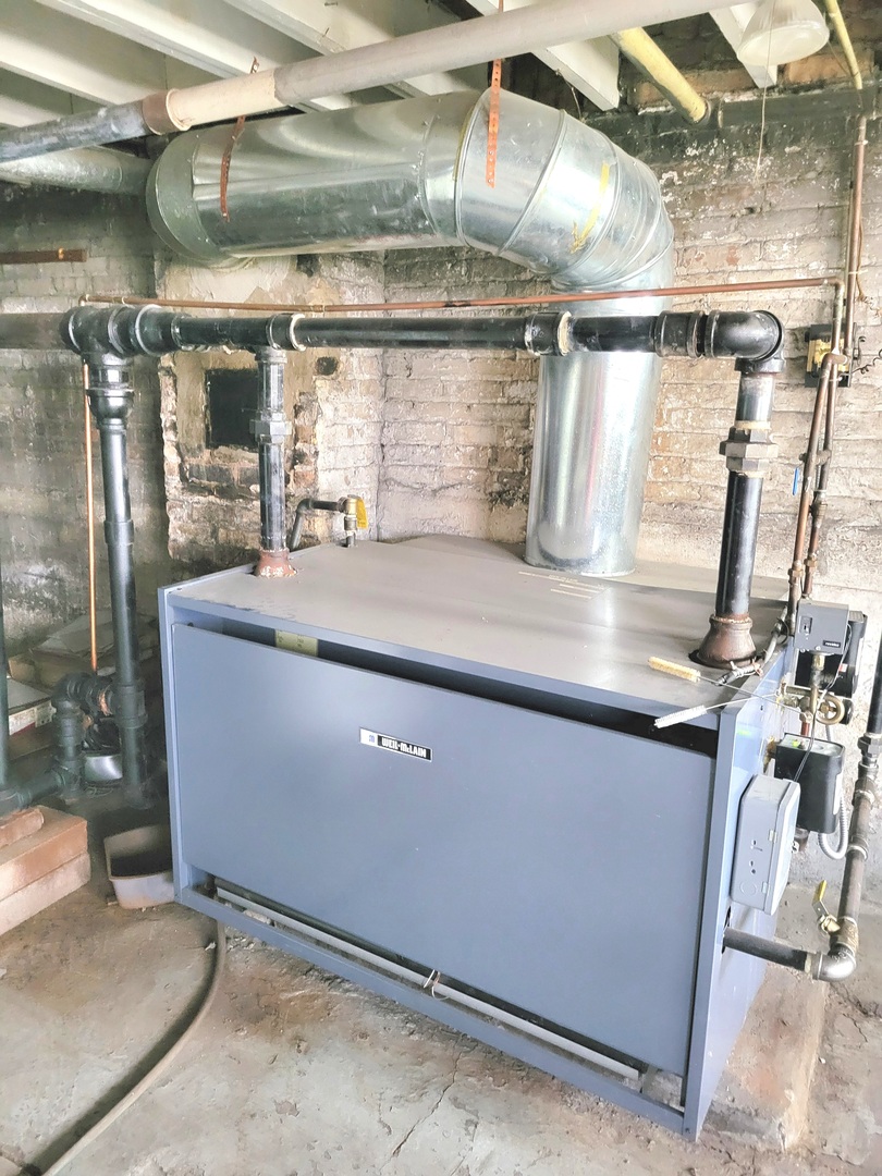 7731 S Cornell Avenue, Chicago, IL 60649