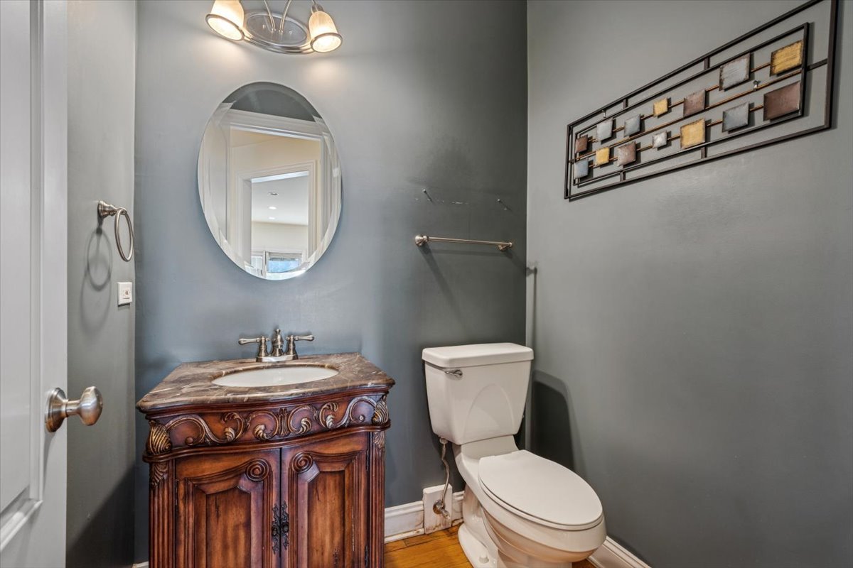 12328 Province Drive, Lemont, IL 60439