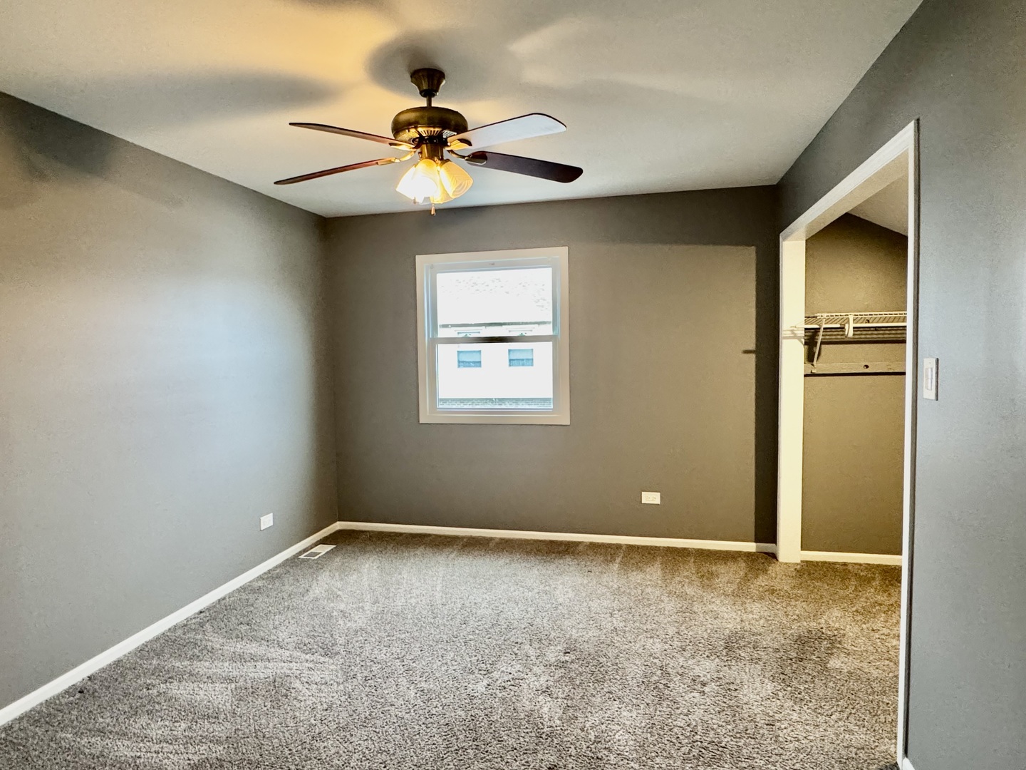 9322 Waterford Lane, Orland Park, IL 60462