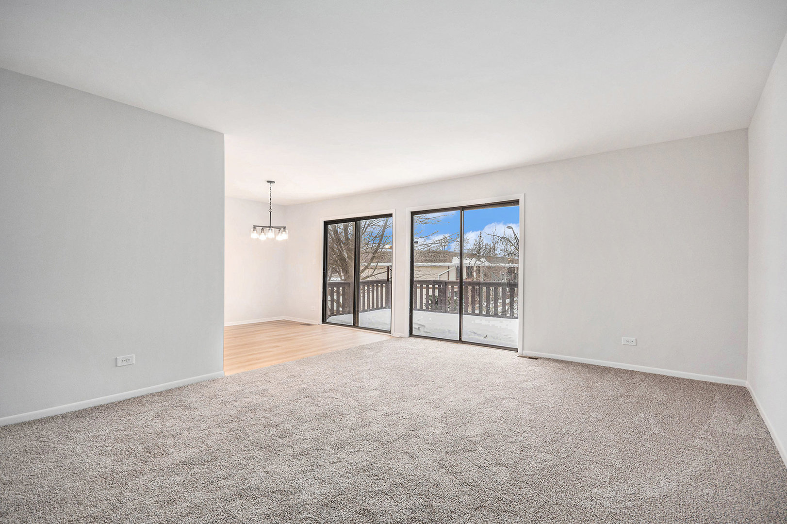 5449 Arlington Drive, Hanover Park, IL 60133