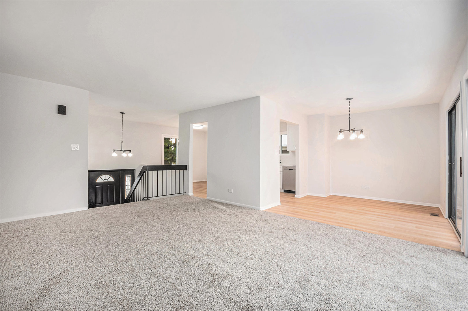 5449 Arlington Drive, Hanover Park, IL 60133