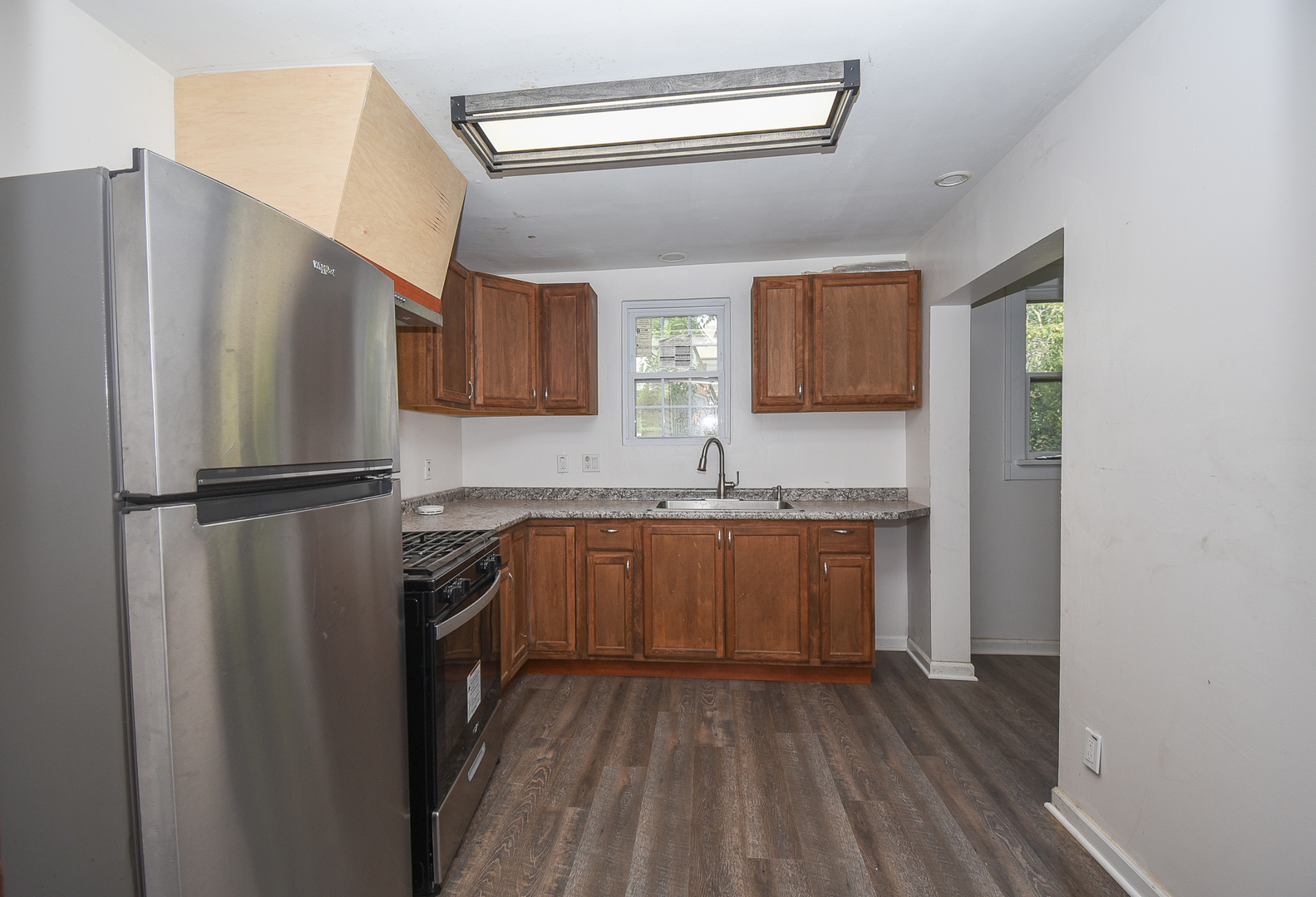 443 N Ash Street, Waukegan, IL 60085