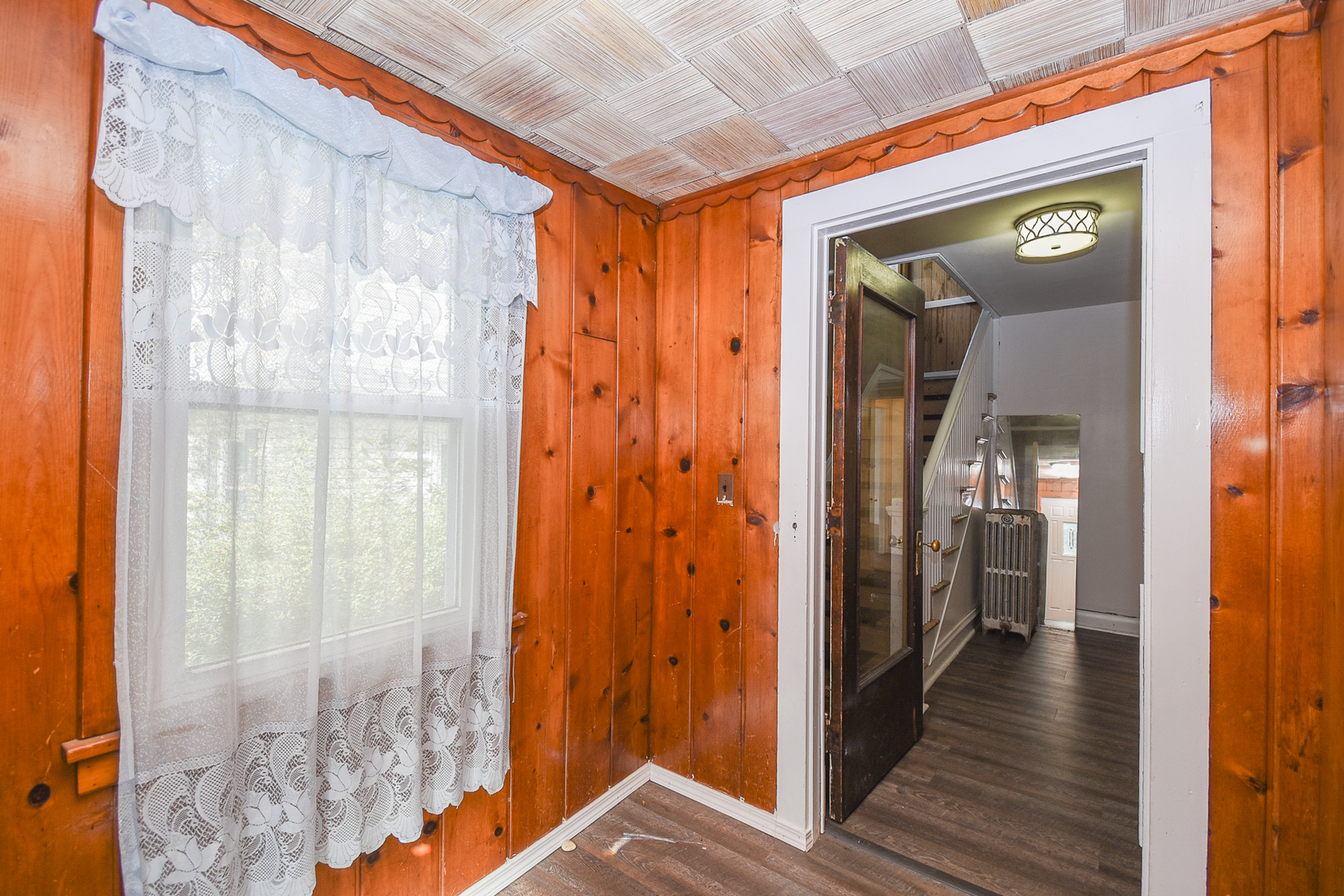 443 N Ash Street, Waukegan, IL 60085