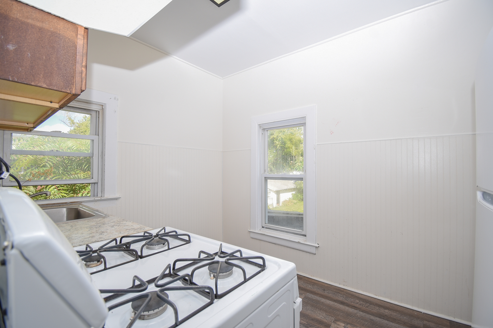 443 N Ash Street, Waukegan, IL 60085