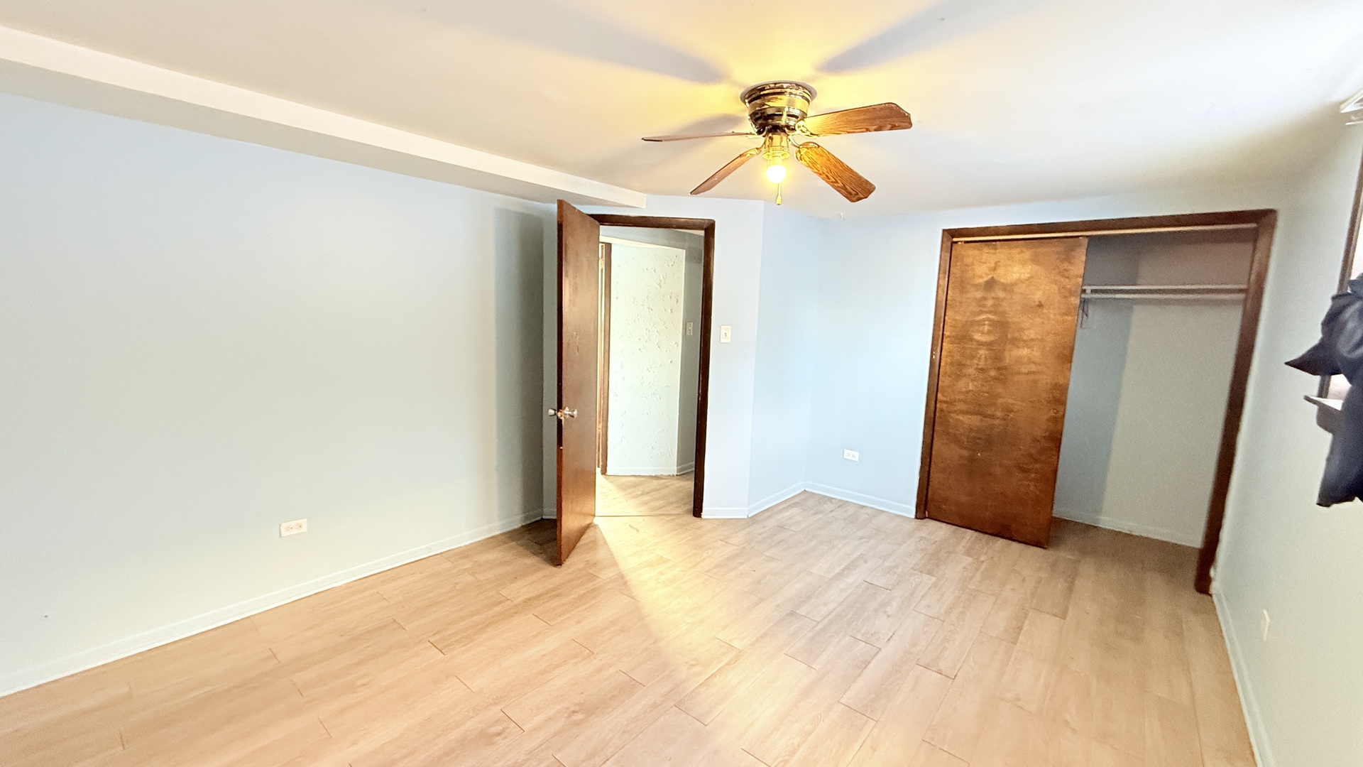 15020 woodlawn Avenue #GARDEN, Dolton, IL 60419