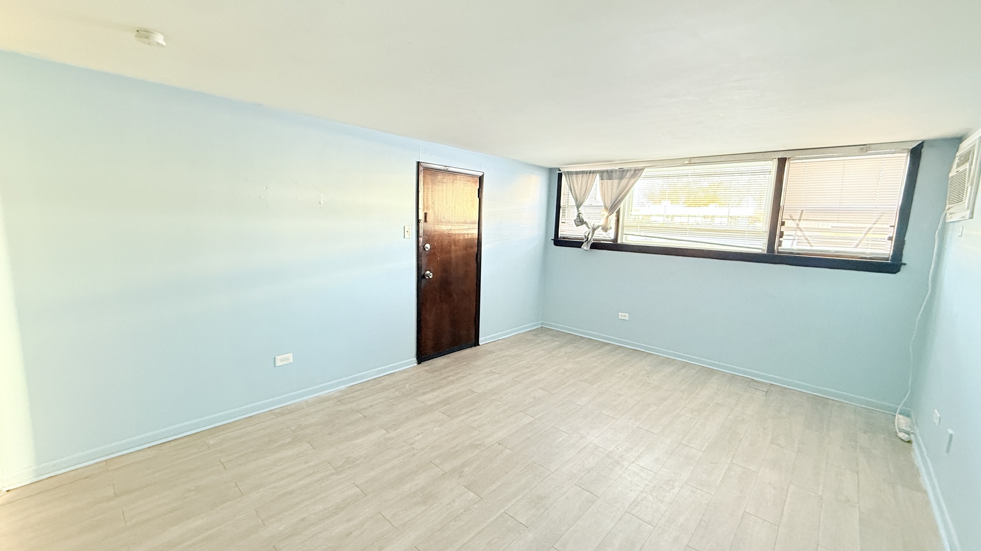 15020 woodlawn Avenue #GARDEN, Dolton, IL 60419