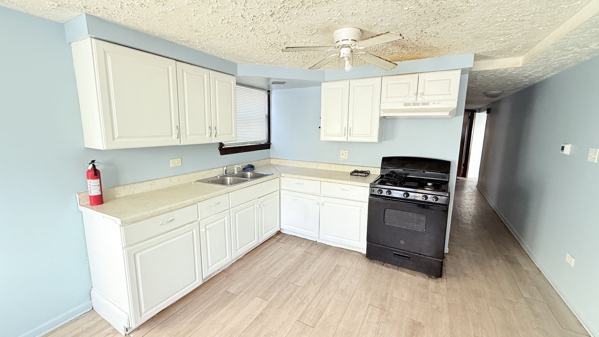 15020 woodlawn Avenue #GARDEN, Dolton, IL 60419