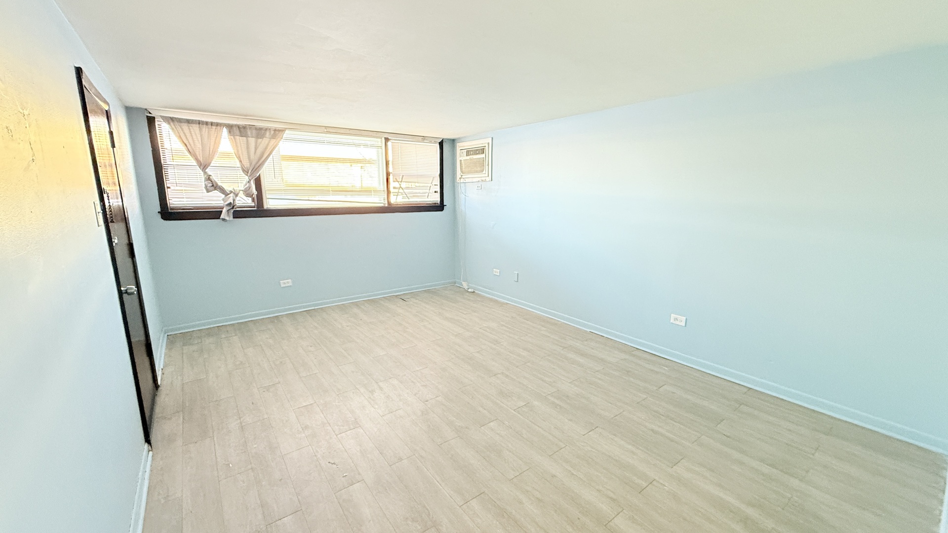 15020 woodlawn Avenue #GARDEN, Dolton, IL 60419