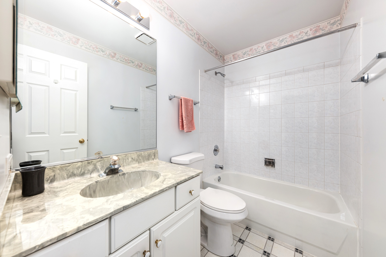 2319 Chasewood Drive, Downers Grove, IL 60515