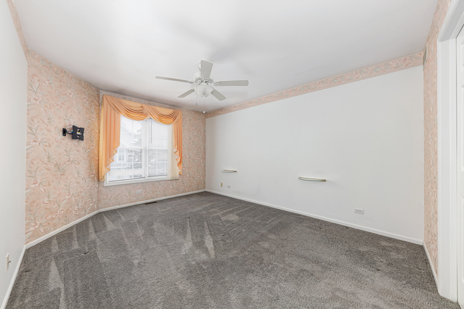 2319 Chasewood Drive, Downers Grove, IL 60515