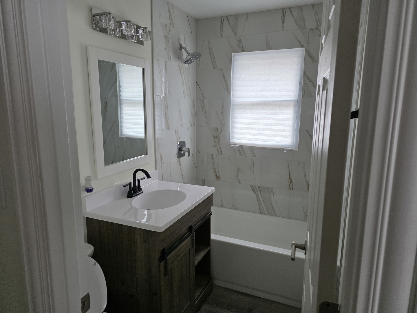 16523 Green Street, Harvey, IL 60426