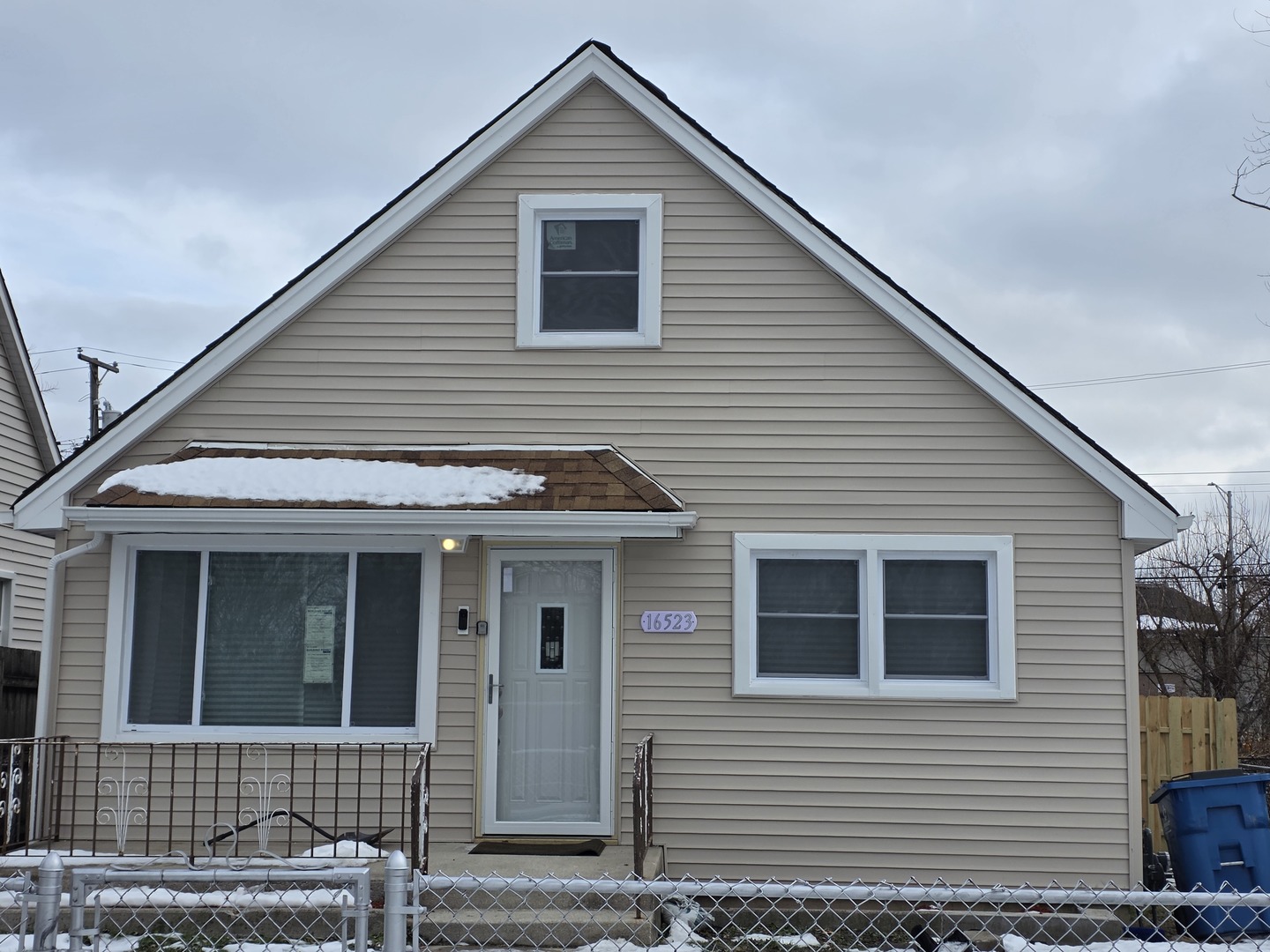 16523 Green Street, Harvey, IL 60426